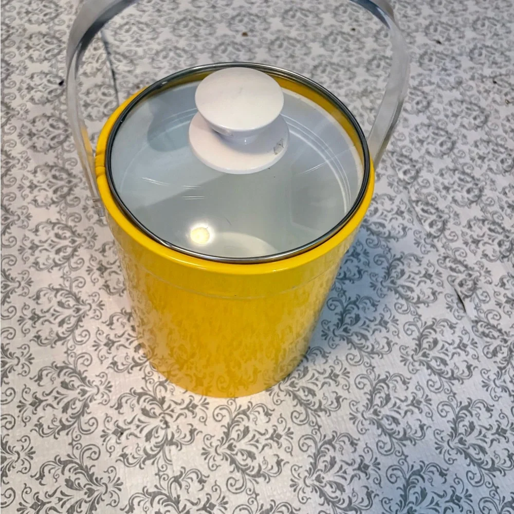 Vintage MCM Yellow Ice Bucket Lucite Retro canary Barware Party Lidded
